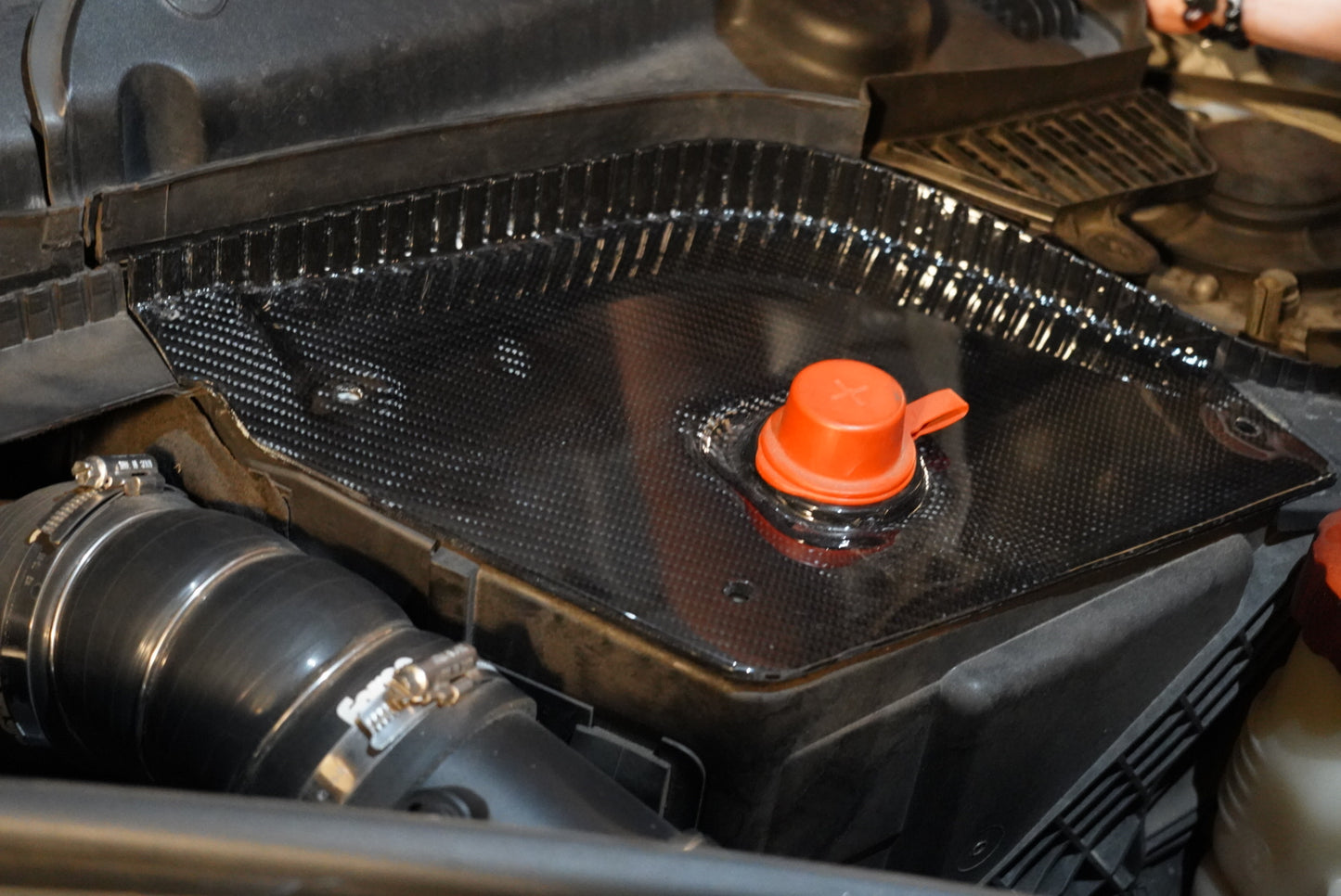 Carbon Fiber Battery Cover For F5X MINI Cooper