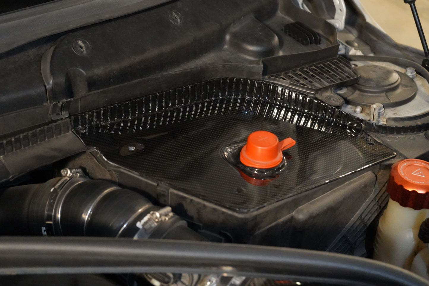 Carbon Fiber Battery Cover For F5X MINI Cooper