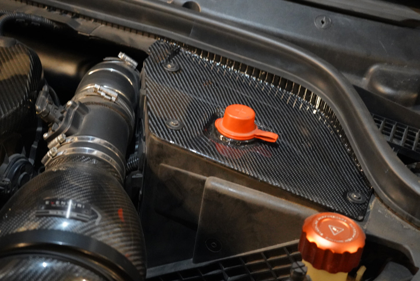 Carbon Fiber Battery Cover For F5X MINI Cooper
